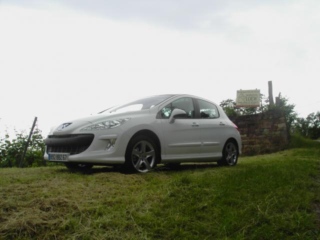 http://www.forum-peugeot.com/Forum/mesimages/9534/308 057.jpg